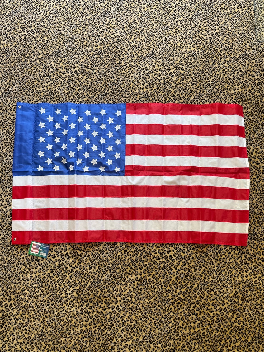 American Flag (28” x 48”) (NWT)